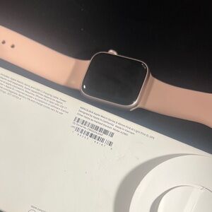 Apple Smartwatch - Light Pink